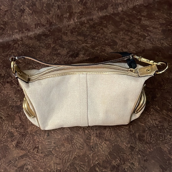 Coach Handbag - Picture 4 of 5